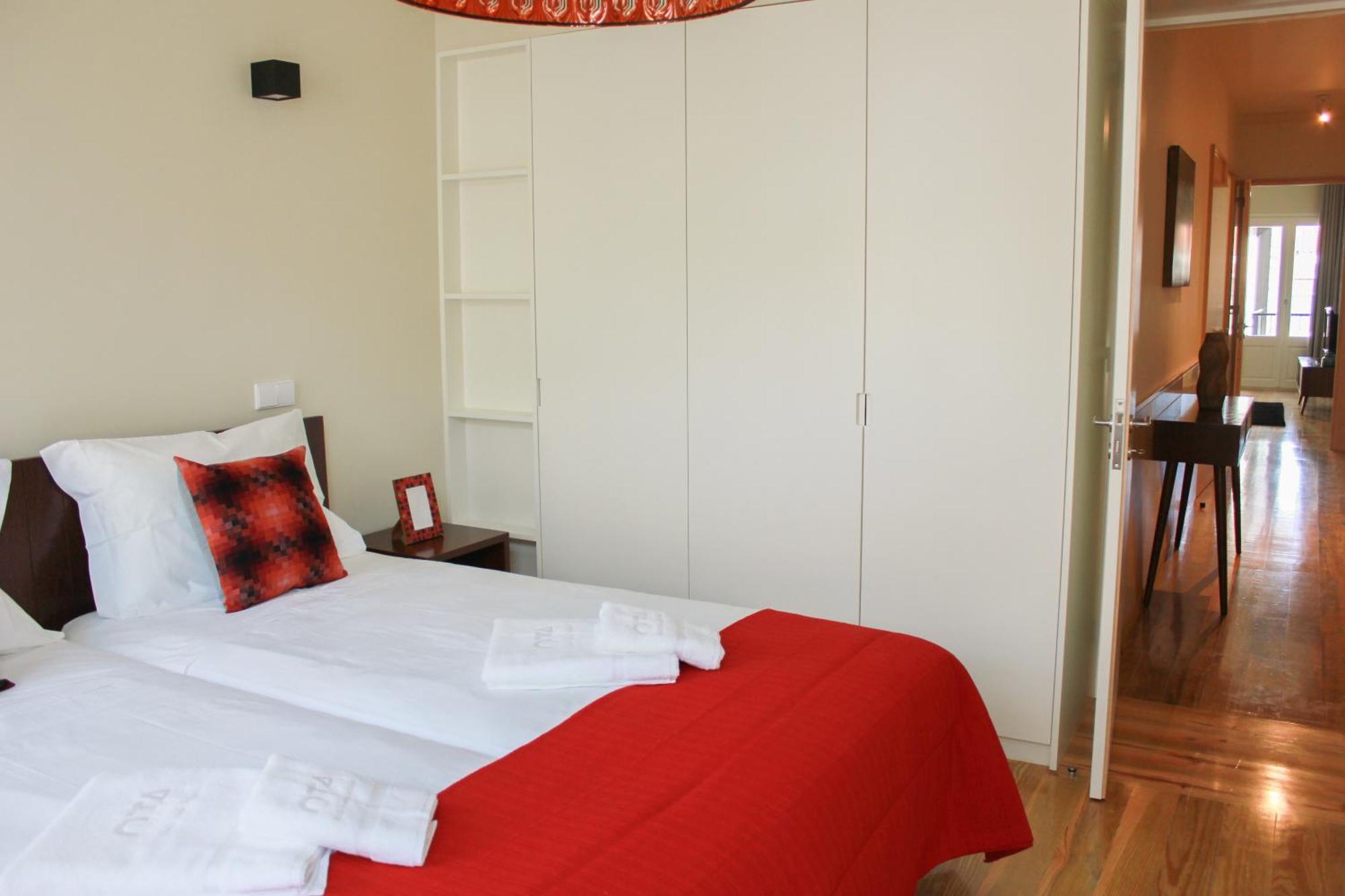 Oporto Trendy Heritage Room photo